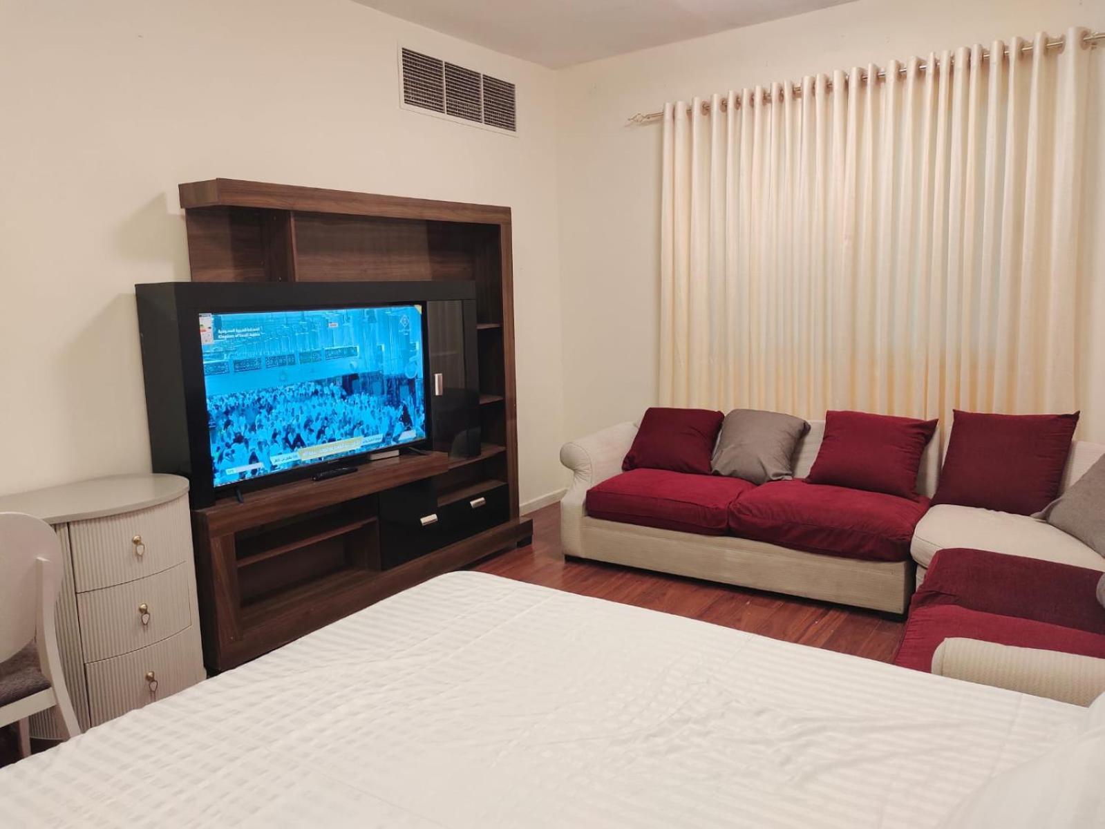 Arnim Suite - 3 Bedrooms Apartment الشارقة المظهر الخارجي الصورة